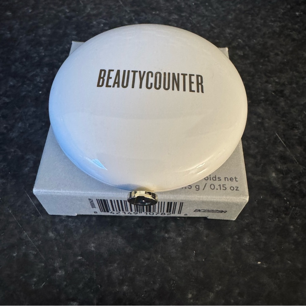 Beautycounter Cheeky Cream Blush PALOMA
  New in the box